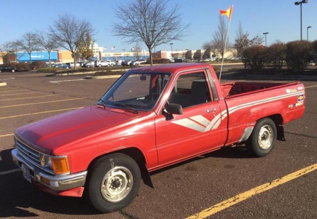 Indestructible 5-speed 1988 Toyota Pickup Truck Keeps Going 1988 Toyota Other
