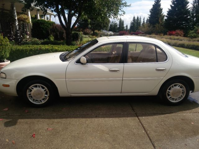1993 Infiniti J30 gold - photo 6