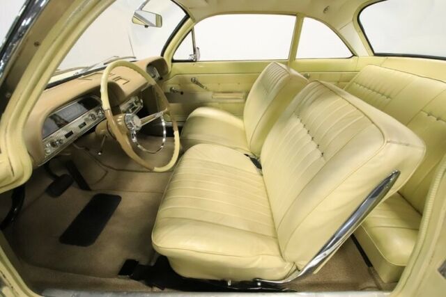 1962 Chevrolet Corvair Monza - photo 5