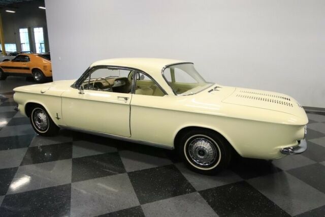 1962 Chevrolet Corvair Monza - photo 9