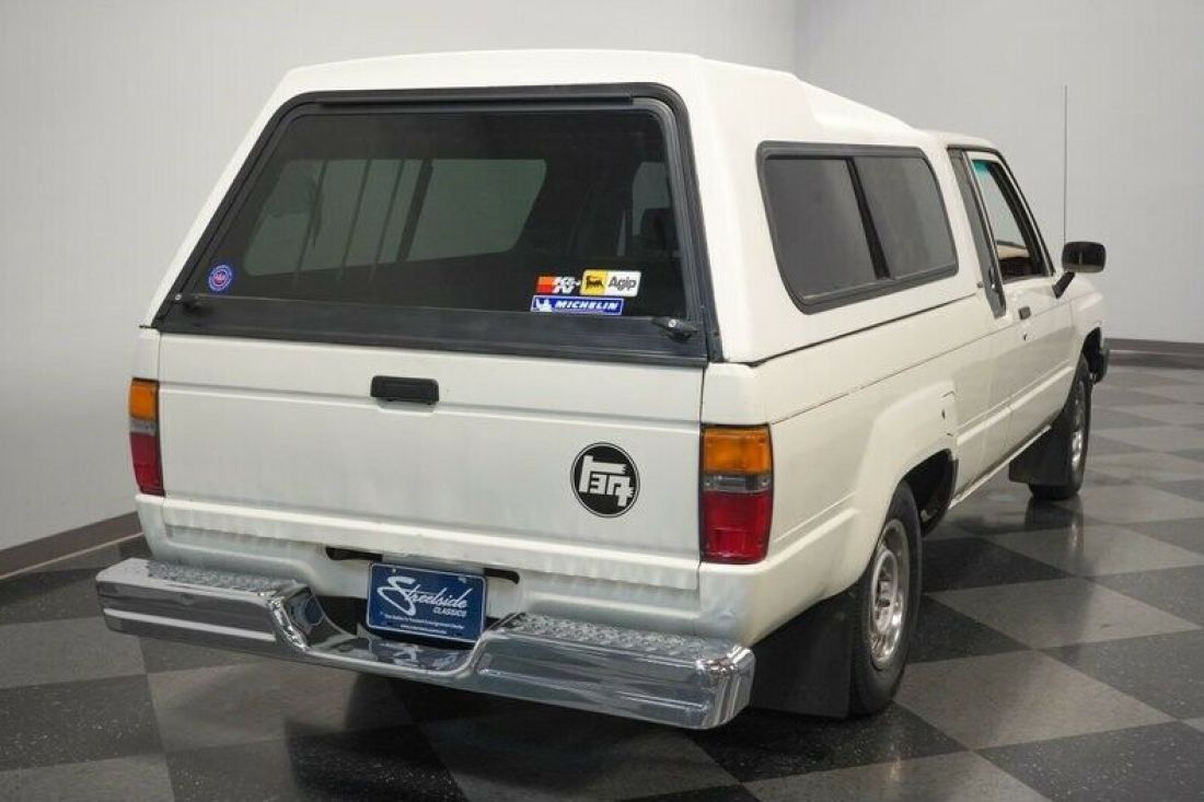 1985 Toyota Pickup - photo 13
