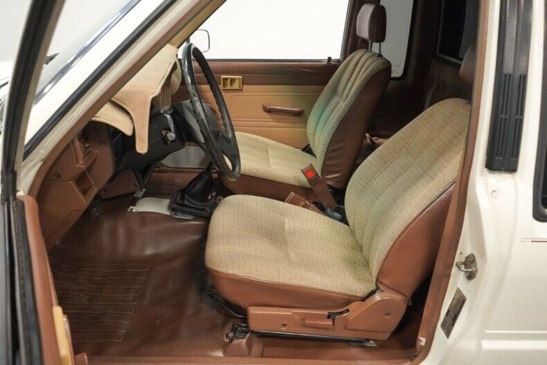 1985 Toyota Pickup - photo 5