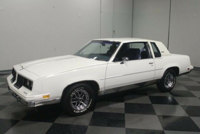 1984 Oldsmobile Cutlass Supreme - photo 7