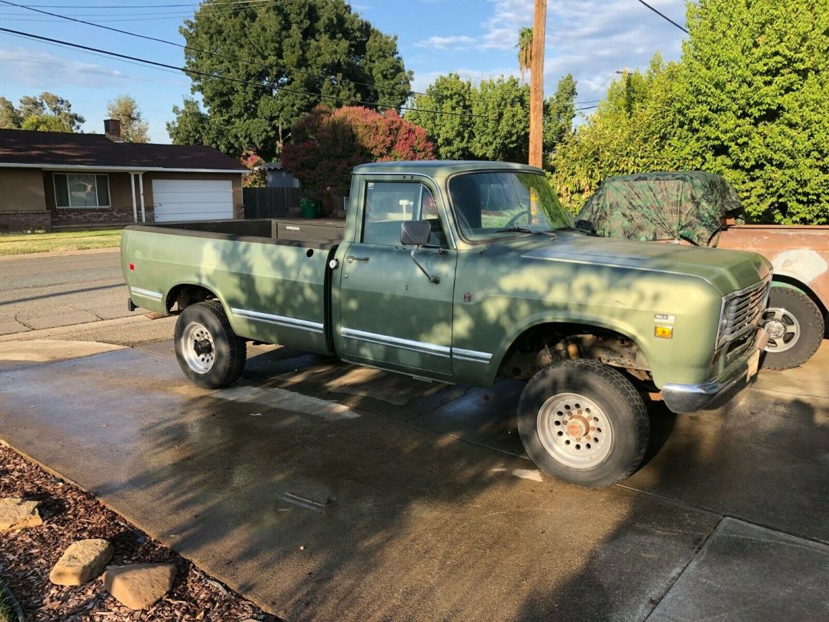 1974 International Harvester D200 Camper Special