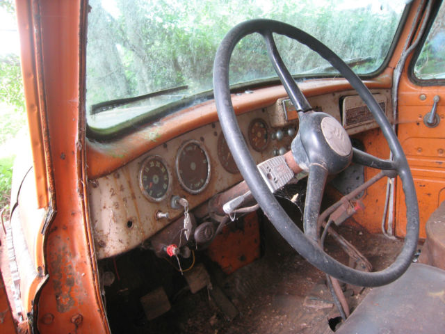 1955 International Harvester Other 190 - photo 2