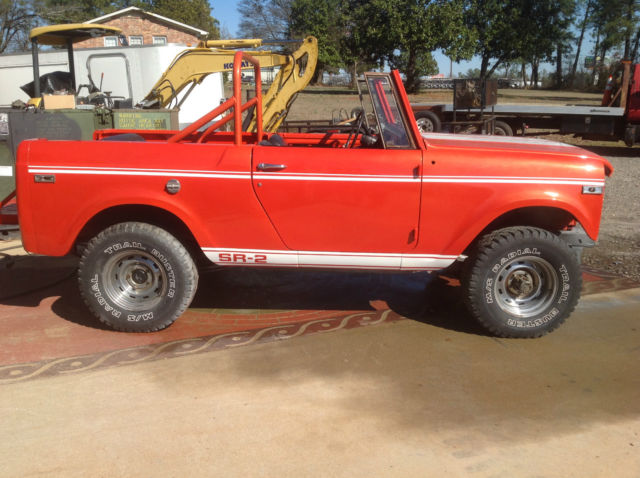 International Harvester 1970 Scout SR-2 , I H Scout 800A, 4x4, 4WD 1970 International Harvester Scout SR-2 Doll Up Model