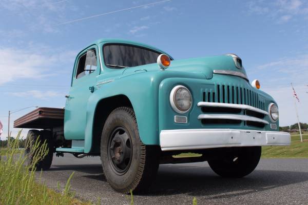 International Harvester L-130 classic truck 1952 International Harvester Other
