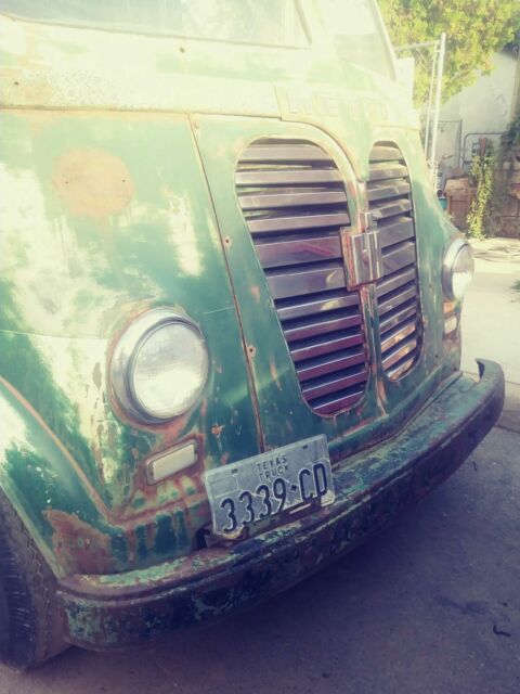1957 International Harvester Metro - photo 3