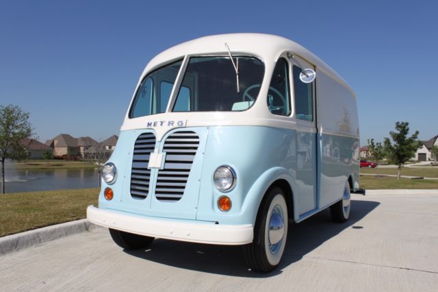 1959 International Harvester AM120 - photo 4