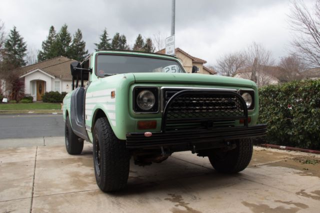 International Harvester Scout II (With Custom Features) 1979 International Harvester Scout Green and Black