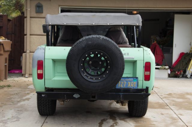 1979 International Harvester Scout Green and Black - photo 2