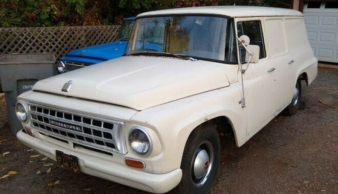 International Harvester Travelall Panel Wagon 1000 series 1/2 ton 1964 International Harvester 1000C