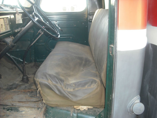 1949 International Harvester KB5 - photo 4