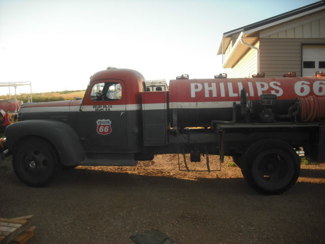 1949 International Harvester KB5 - photo 8