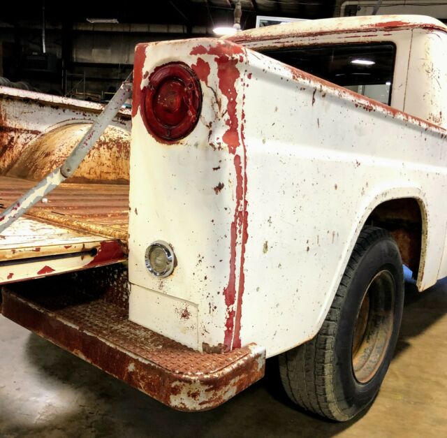 1968 International Harvester 1100C - photo 6
