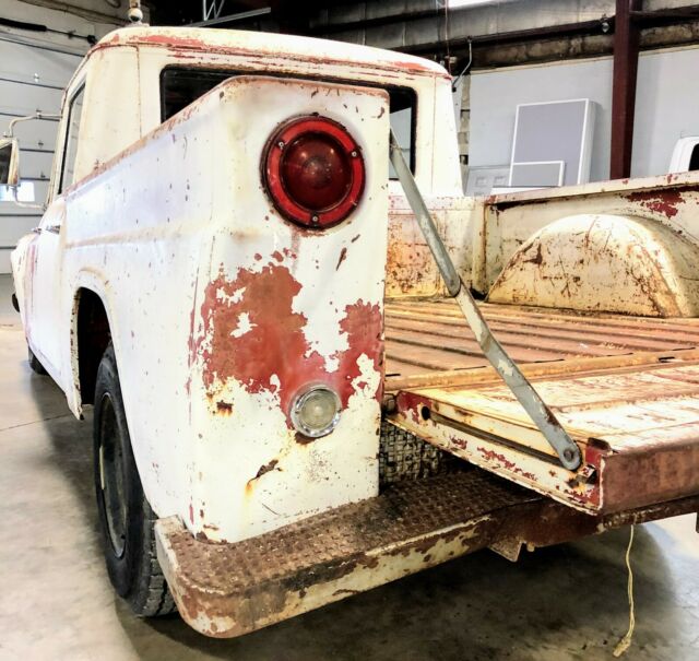 1968 International Harvester 1100C - photo 7