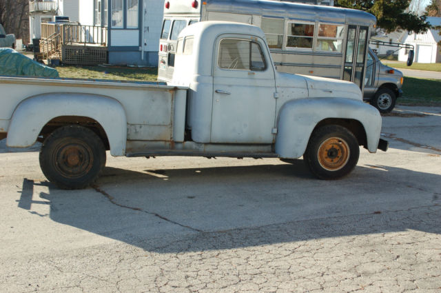 1952 International Harvester Other L 122 - photo 2