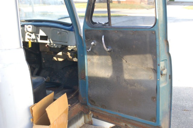 1952 International Harvester Other L 122 - photo 8