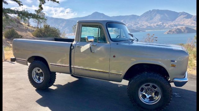 international pickup 4x4, 1973, 1210 short-bed pick, 3/4 ton, 345 motor, auto 1973 International Harvester 1210 Base