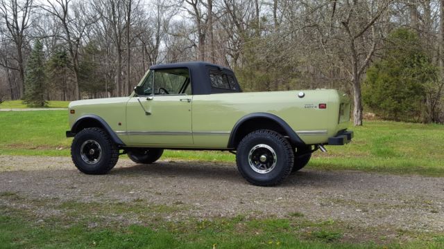 INTERNATIONAL SCOUT II TERRA..Removable hard top Beautiful Restoration 1976 International Harvester Scout TERRA