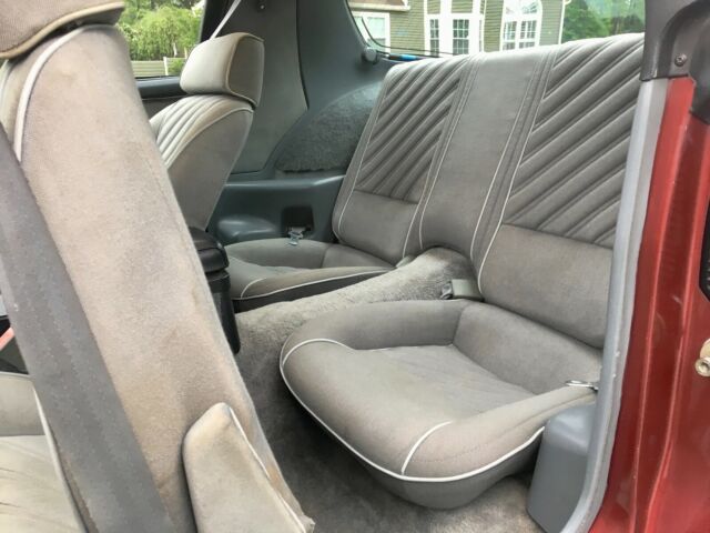 1987 Chevrolet Camaro IROC Z28 ALL ORIGINAL SURVIVOR T-TOPS 5.7L L98 TPI - photo 12