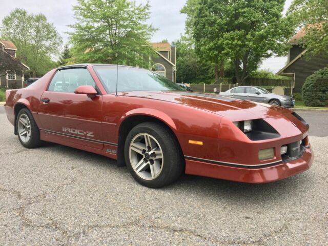 1987 Chevrolet Camaro IROC Z28 ALL ORIGINAL SURVIVOR T-TOPS 5.7L L98 TPI - photo 3