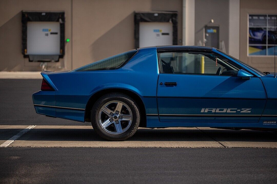 1987 Chevrolet Camaro - photo 3