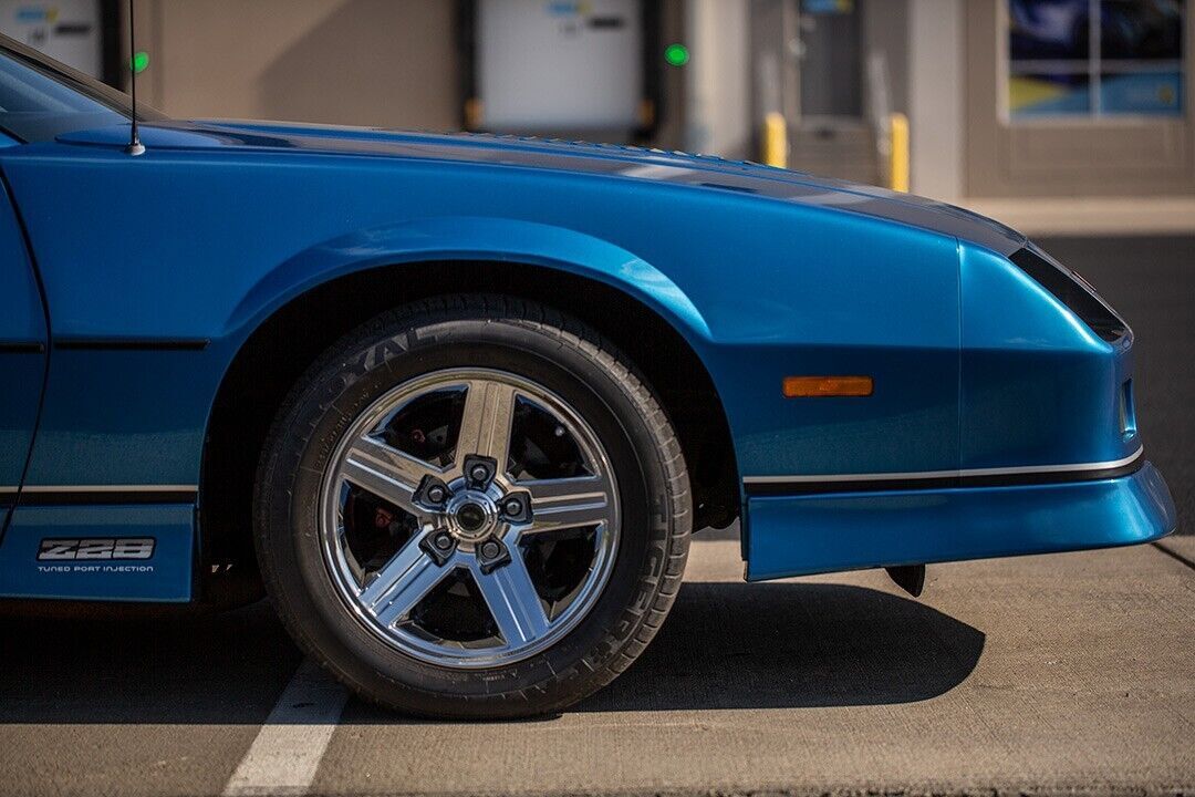 1987 Chevrolet Camaro - photo 4