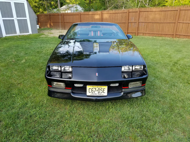 1989 Chevrolet Camaro IROC-Z - photo 2