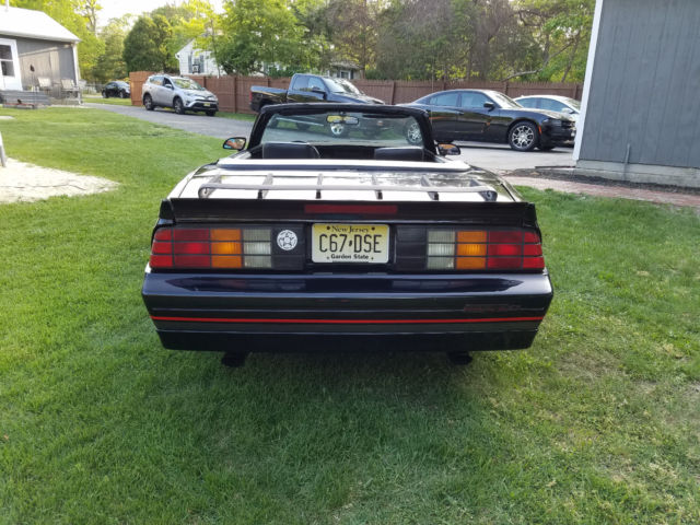 1989 Chevrolet Camaro IROC-Z - photo 4
