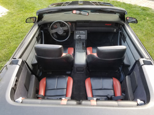 1989 Chevrolet Camaro IROC-Z - photo 5