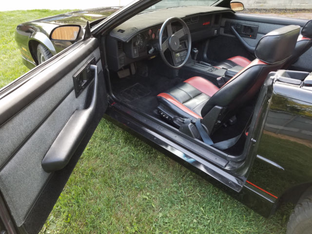 1989 Chevrolet Camaro IROC-Z - photo 7