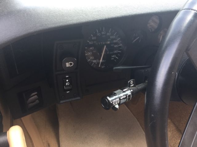 1987 Chevrolet Camaro IROC-Z - photo 4