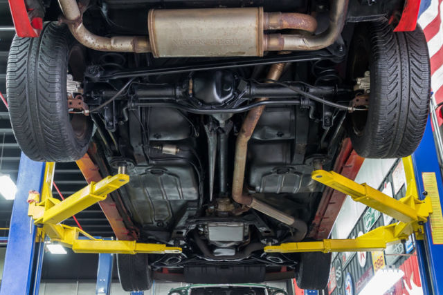1989 Chevrolet Camaro IROC Z28 - photo 4