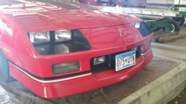 1988 Chevrolet Camaro IROC Z28 - photo 4