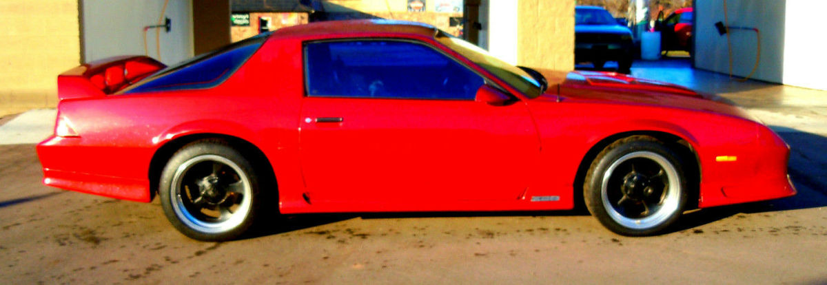 1991 Chevrolet Camaro Z28 - photo 2