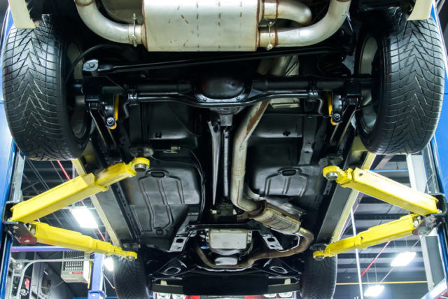 1989 Chevrolet Camaro IROC Z28 Convertible - photo 4