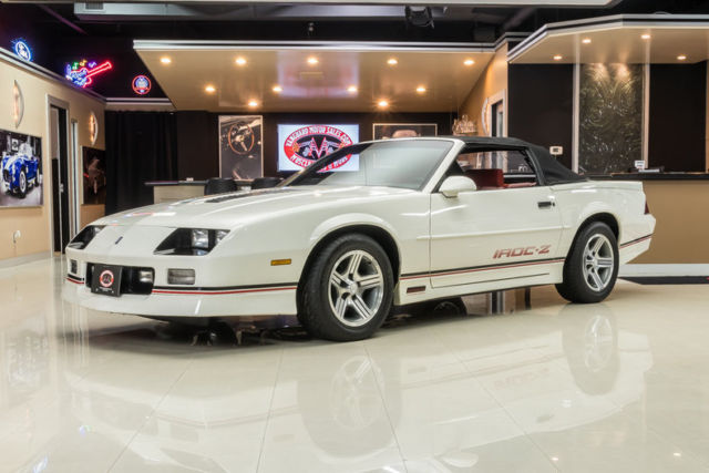 1989 Chevrolet Camaro IROC Z28 Convertible - photo 6
