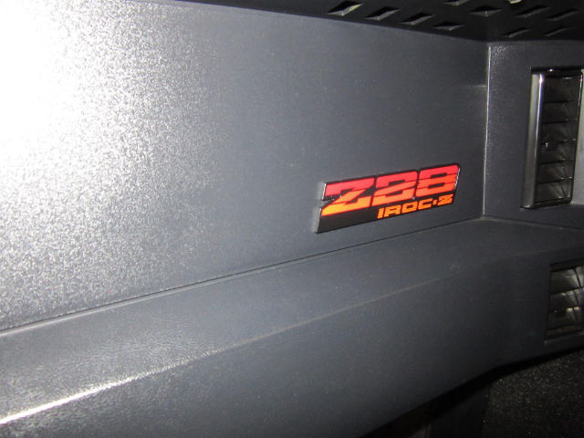 1988 Chevrolet Camaro - photo 10