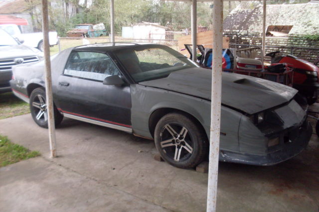 1984 Chevrolet Camaro IROC Z28 Coupe 2-Door - photo 12