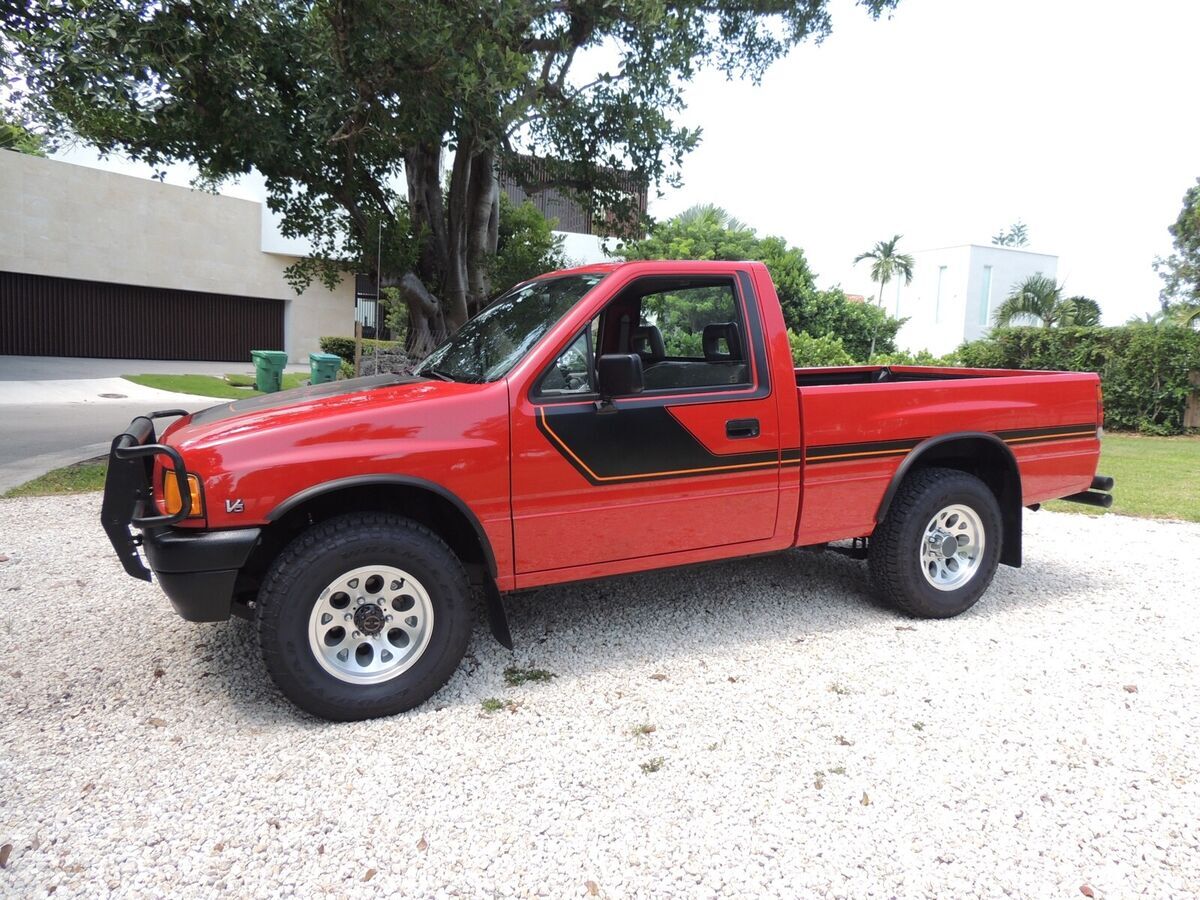 1991 Isuzu LS - photo 4