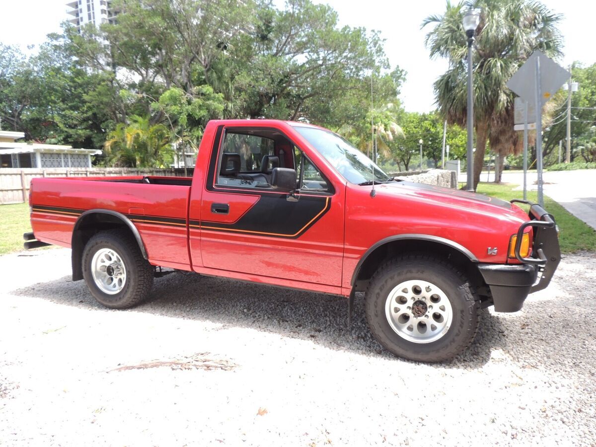 1991 Isuzu LS - photo 9