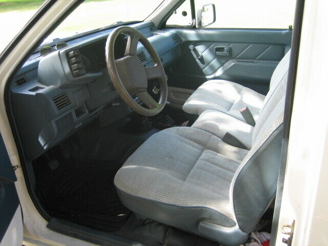 1988 Isuzu S Pickup 4WD - photo 3