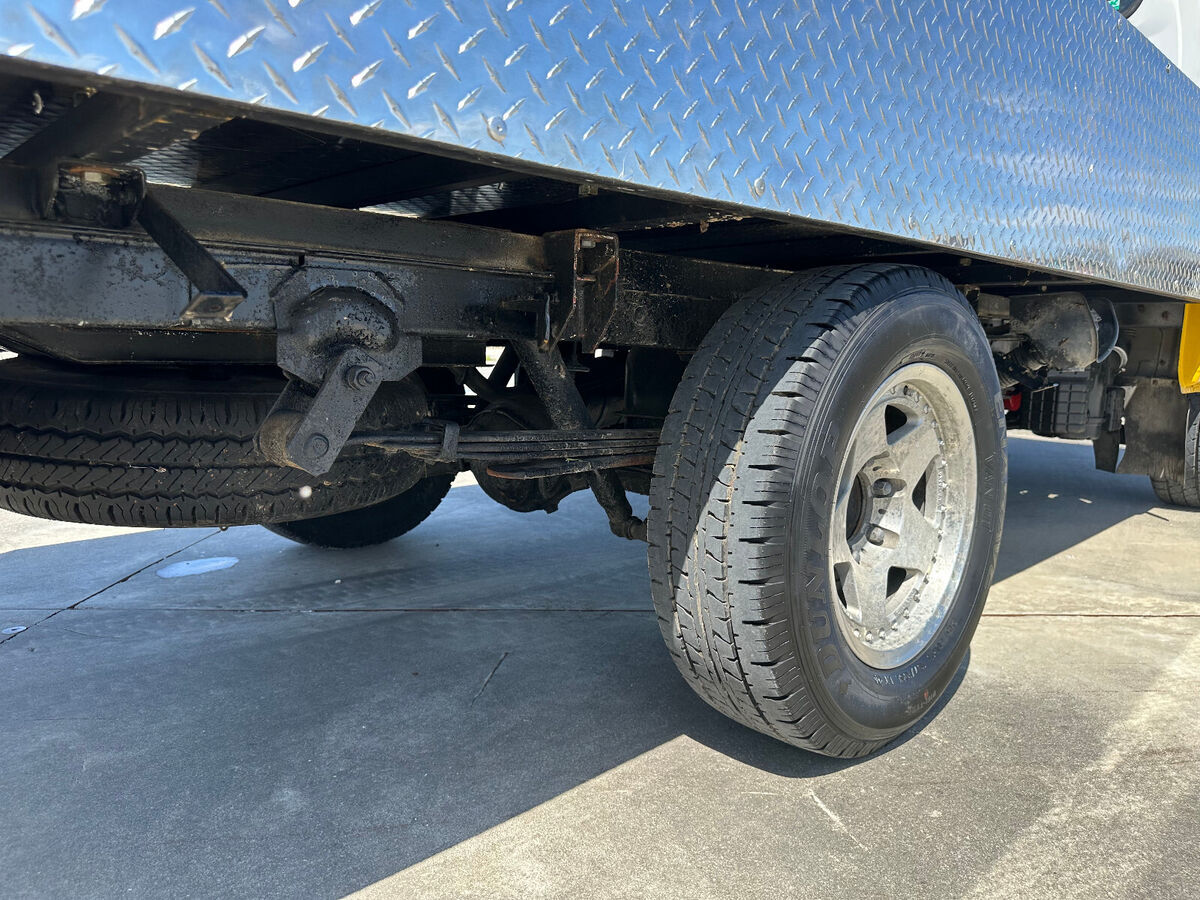 1993 Isuzu Fargo - photo 13