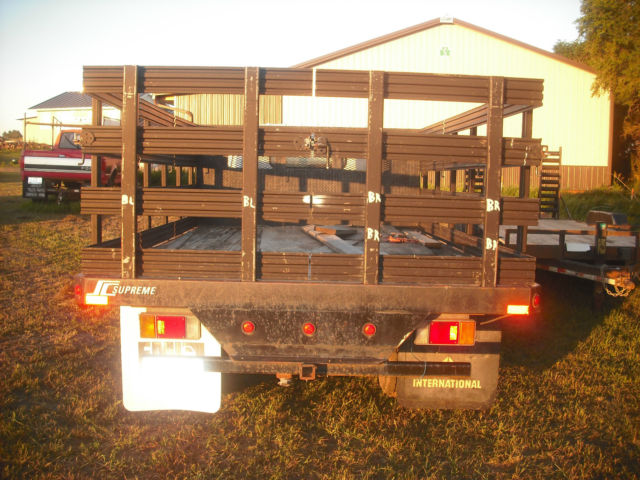 1990 Isuzu NPR - photo 4
