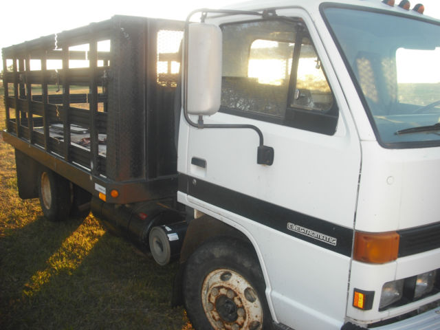 1990 Isuzu NPR - photo 9