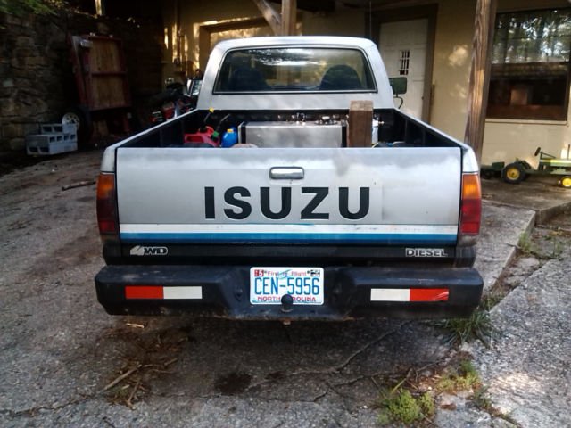 Isuzu Pup, 79000 original miles, 4x4 diesel, veggie oil converted 1982 Isuzu Diesel Pup Deluxe