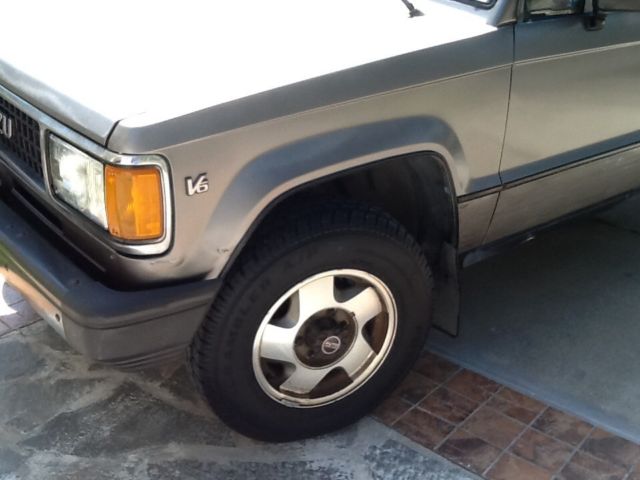 1991 Isuzu Trooper - photo 9