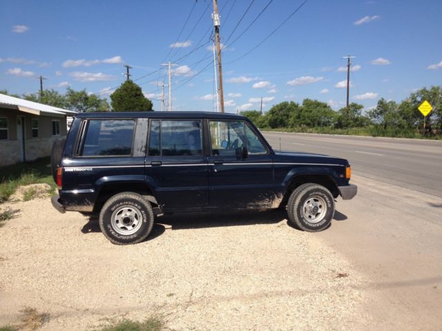 1991 Isuzu Trooper v6 - photo 4