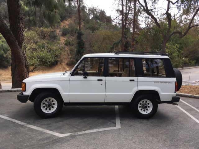 1986 Isuzu Trooper - photo 2